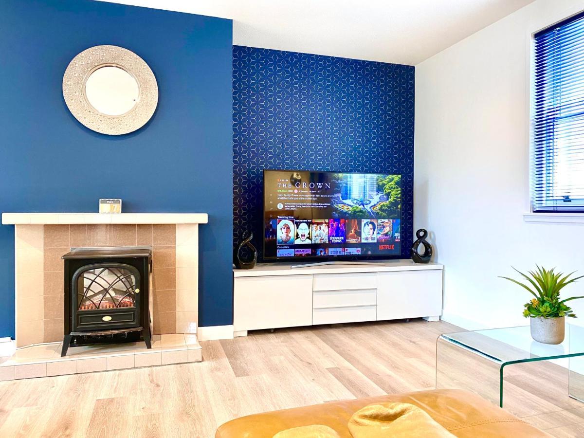 Stylish Central 2 Bedroom Apartment - Free Parking, Free Wifi Orkney Eksteriør billede